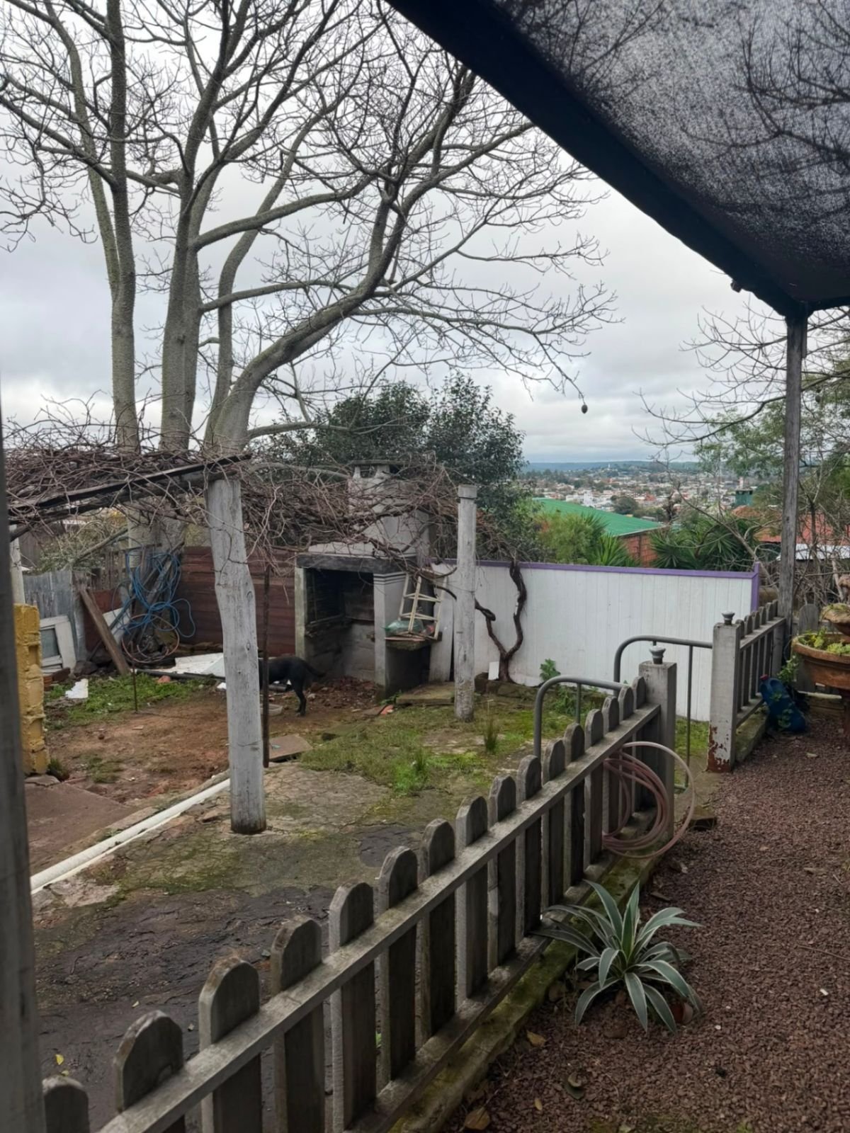 Terreno con Mejoras